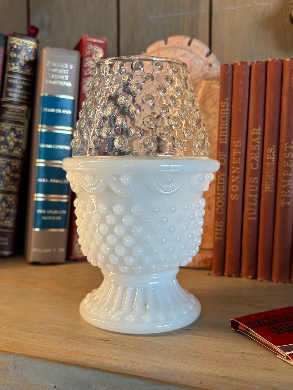 Avon White Hobnail Pedestal Fairy Lamp with Clear Hobnail Shade - Picture 8 of 13